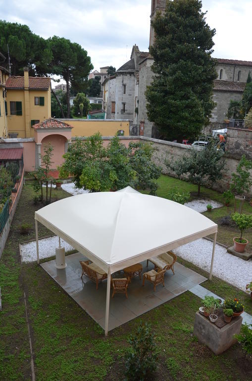 Locanda Dei Fiori Pistoia Ruang foto