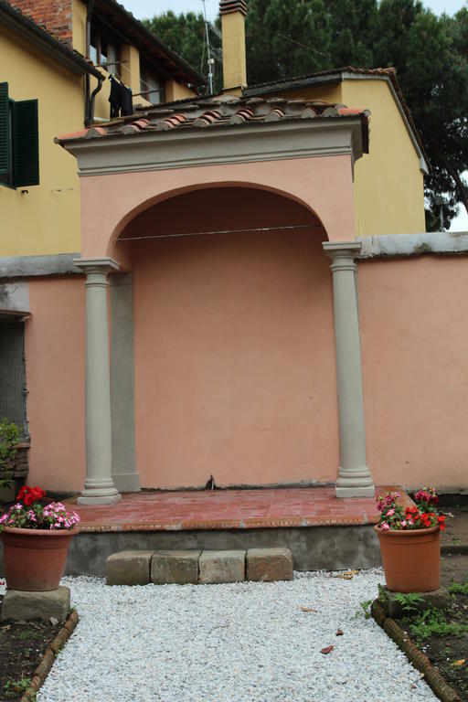 Locanda Dei Fiori Pistoia Bagian luar foto